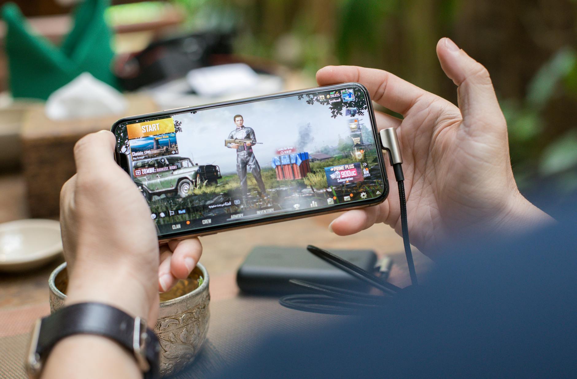 Giao diện game bắn cá Jili trên điện thoại với nhiều mục tiêu dưới đại dương